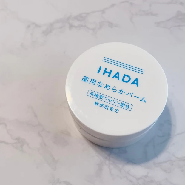 【ポーチの中身♡】マスク荒れ対策を最重要視！お悩みの方は必見の、厳選アイテムとは！？_4_1