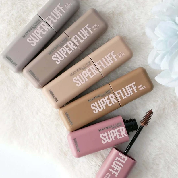【メイベリン】ほわっふわ仕上げの人気眉マスカラ「SP フラッフ ブロウ ムース」を全色スウォッチ！