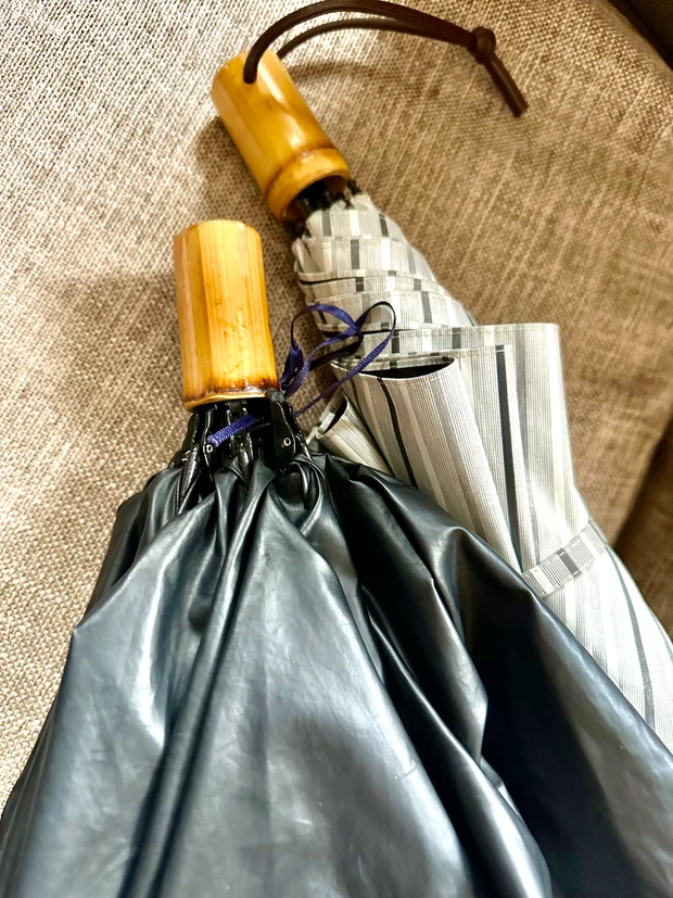 日傘・雨傘にシャワーを浴びせよう!今のうちに夏に大活躍したアイテムをお手入れするメリット_1_2