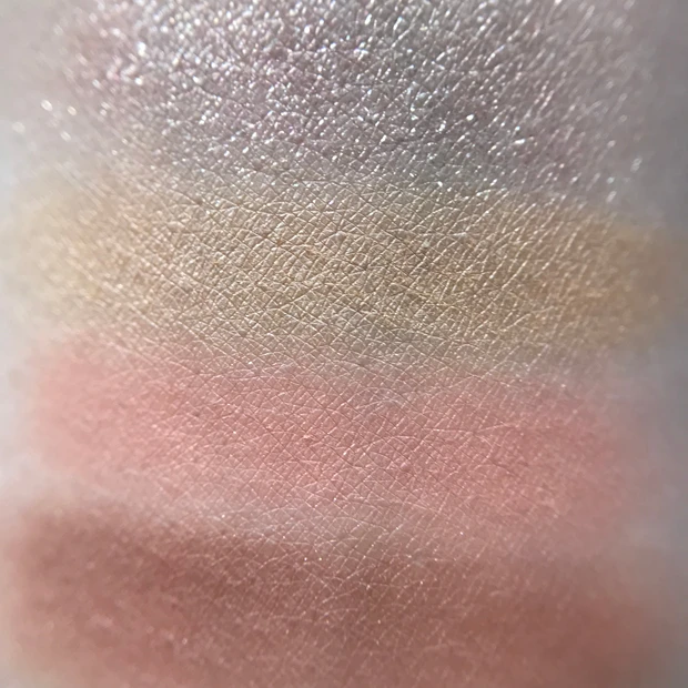 ベージュトーンアイシャドウ 04