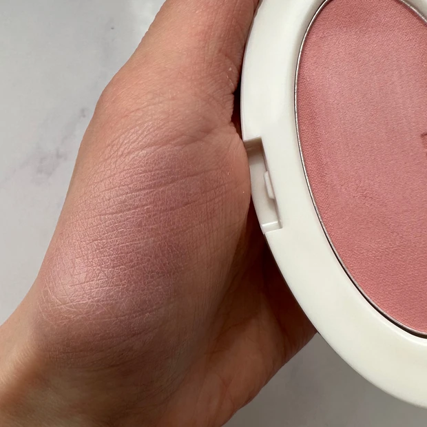 シルクみたいな繊細ツヤで肌質まできめ細かく見せる♡ LAKAのおすすめしゅわツヤチーク3色レビュー!_3