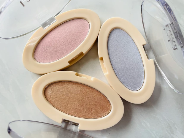 人気韓国コスメ【Laka】の新作、ドリームビームハイライターを全色レビュー!《Qoo10購入品》_2