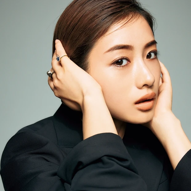 石原さとみさんのスキンケアのこだわりって? 「自分の肌を知る」ことが美肌…