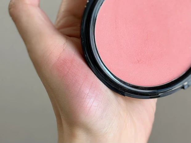 【マキア表紙メイク】10月の表紙は池田エライザさん！ジューシーな果実顔メイクに挑戦！✨_5_2