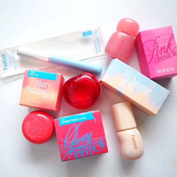 「fwee（フィー）」リップアイテム