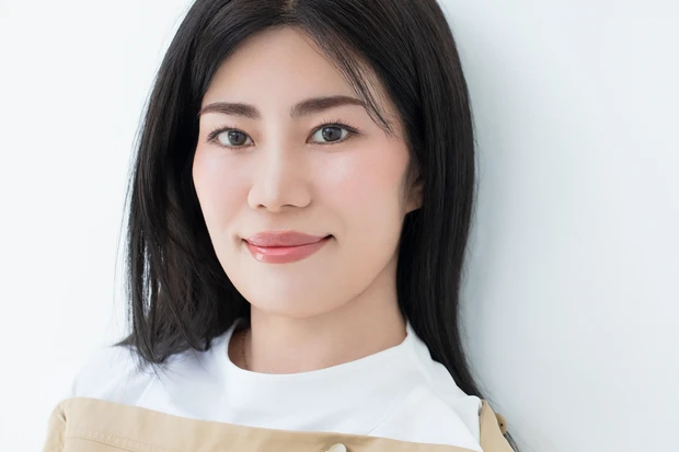 ギュテさんの神技【鼻メイク】「超鼻先ハイライト」で団子鼻を鼻筋が通った鼻に!_6