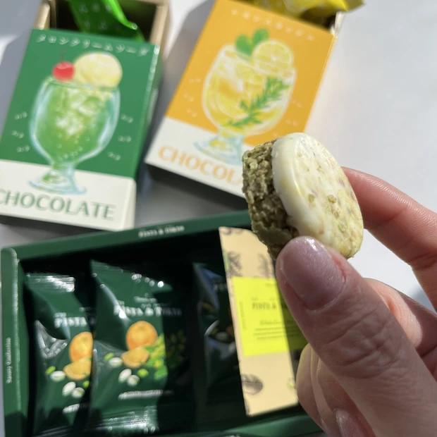 バレンタインまで1週間！高島屋の祭典アムールデュショコラやPHOEBEを使ったピンクメイク、ダイエット中にぴったりなDoleのギルトフリーなフローズンデザートまでおすすめを紹介します♡_4_2