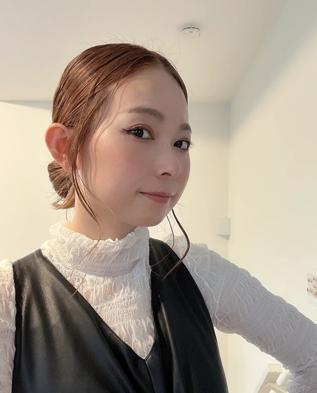 【誰でも簡単に♡】朝つけるだけで1日中、盛れる👱♀️🌹おすすめヘアスタイリング剤3選_7_2