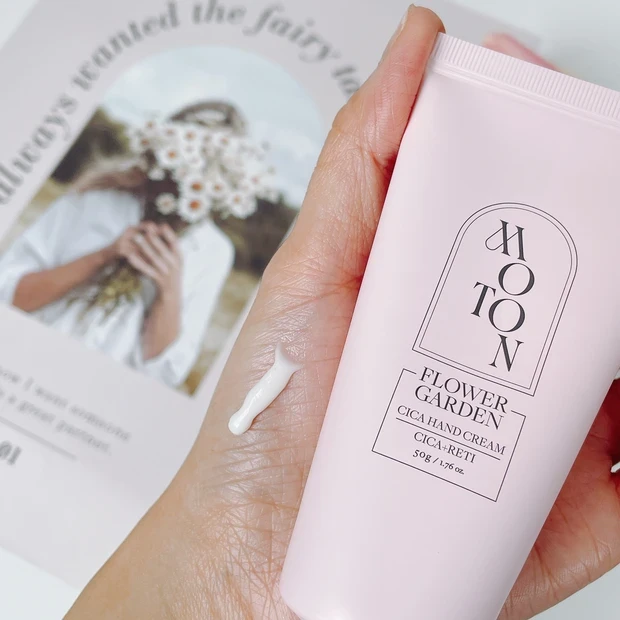 MOTON(モトン)シルクハンドクリーム 01 フラワーガーデンの香り