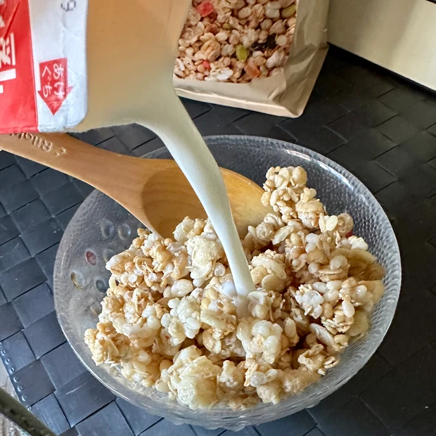 郵送で腸内検査→ 自分の腸内細菌に合わせたグラノーラが届くカルビー「ボディグラノーラ」_4_1