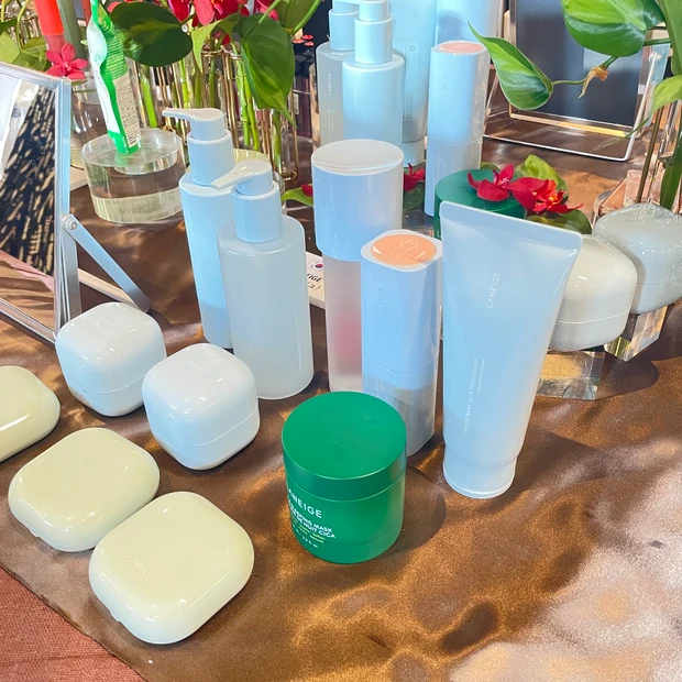 マキアサロン アジアンコスメスペシャル LANEIGE ラネージュ