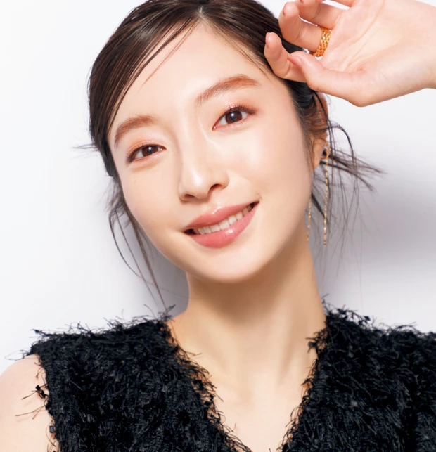 コンシーラーで作るメリハリ顔＆小顔見えテクニック PhotoGallery_3_1