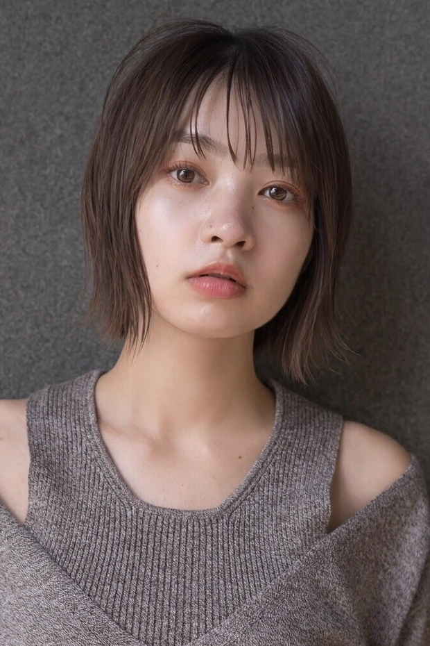 ヘアカタログ　ボブ　ボブヘア　前髪あり　スタイリング