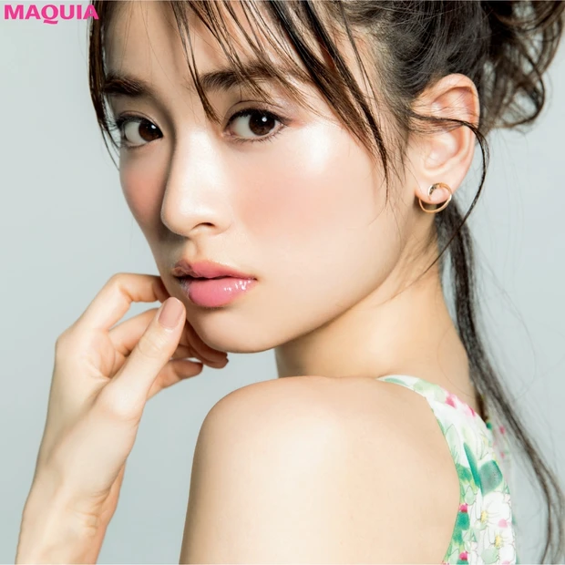 色も質感も“今ドキ”な筆頭アイテム。2017年上半期ベストコスメ・リップ…