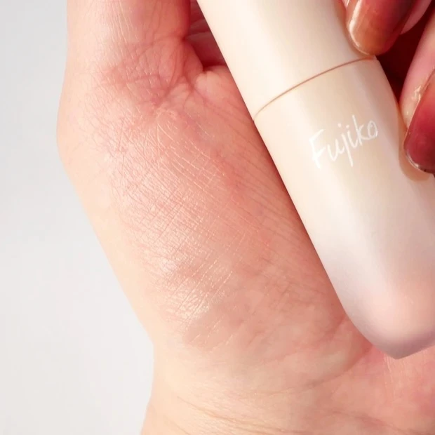 Fujiko フジコ 水彩チーク 01 マイスイートピンク スウォッチ