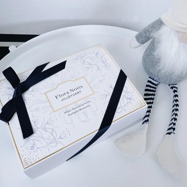 フローラノーティスジルスチュアート クリスマスコフレ2024 まだ買える？