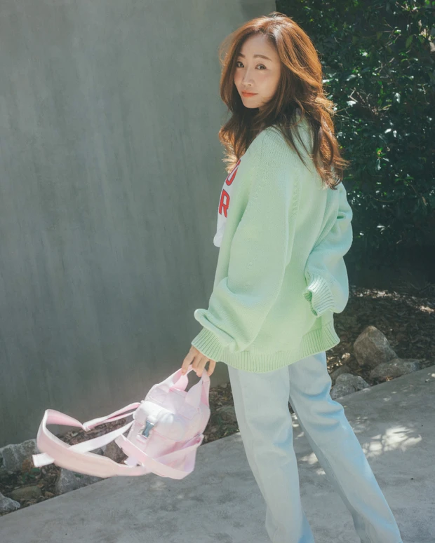 神崎恵 Puffy Mini Bag