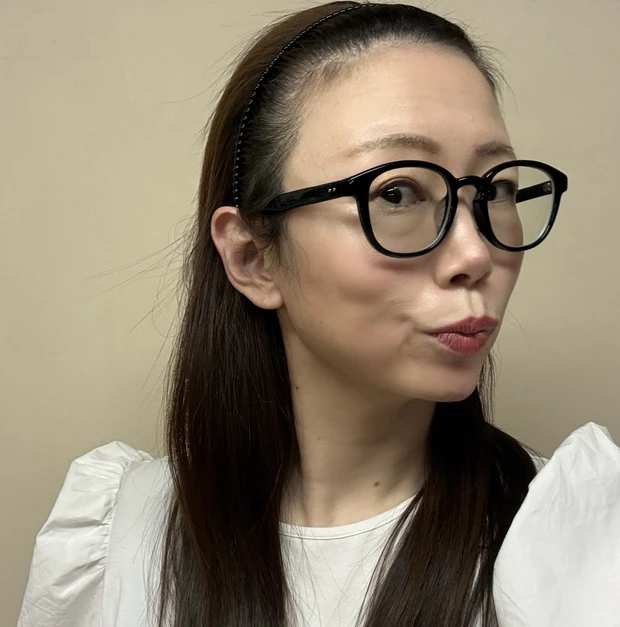 【簡単ヘアアレンジ】人気沸騰！うねうねコームカチューシャはどれがいい？痛くない？ダイソー3種比較_8