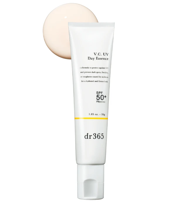 【おすすめ日焼け止め2024】V.C. UV デイエッセンス SPF50+・PA++++ UV耐水性★★ 30g ￥3630／dr365 