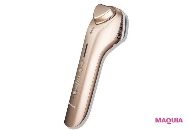 「肌のたるみ」におすすめのシンプルスキンケア_美顔器×クリームで筋肉から美容成分を巡らせる_イオンブースト マルチ EH-ST0A ¥56000(編集部調べ)/パナソニック