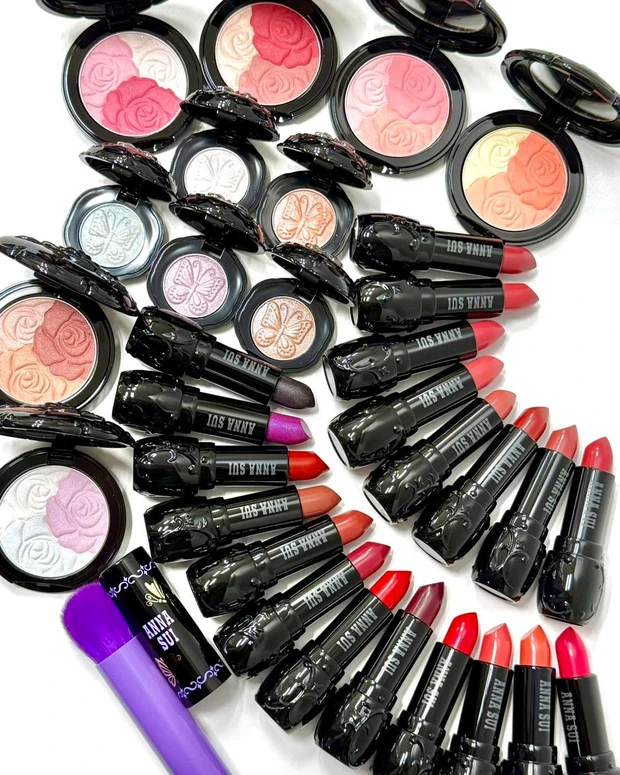 アナ スイ 春新色