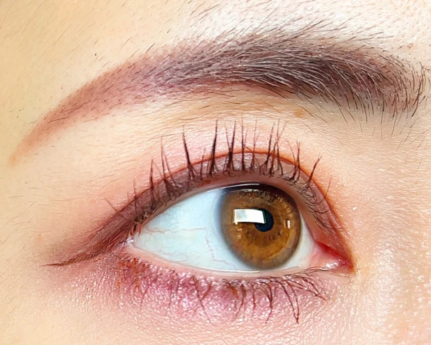 RMK　ホリデーコレクション　クリスマスコフレ　ピンクメイク　ピンクアイシャドウ　デパコス