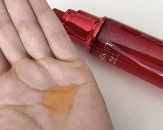 【ASTALIFT 毛穴&保湿ケア 】キュッと毛穴を引き締めてしっとりもっちり潤いに満ちた肌に導いてくれる!_2
