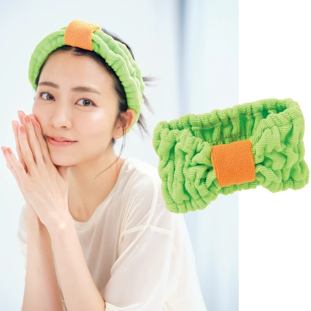 今月の付録は水晶玉子先生監修の開運ヘアターバン！ 2023年後半の開運キ…