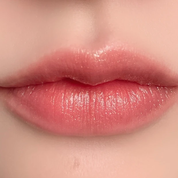 SUQQU(スック) モイスチャーリッチリップスティック 128 紅光-BENIBIKARI