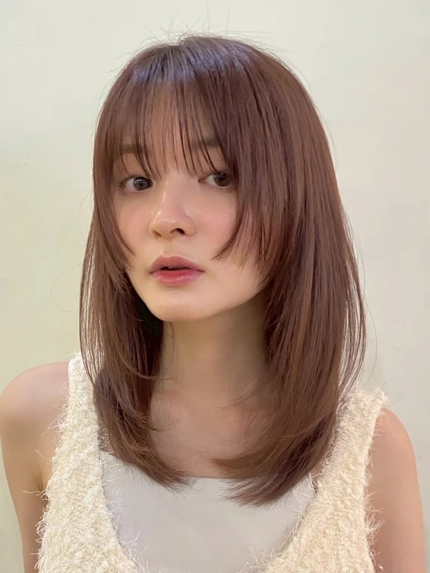 顔タイプ ソフトエレガントに似合う髪型 前髪あり 姫バングミディアム