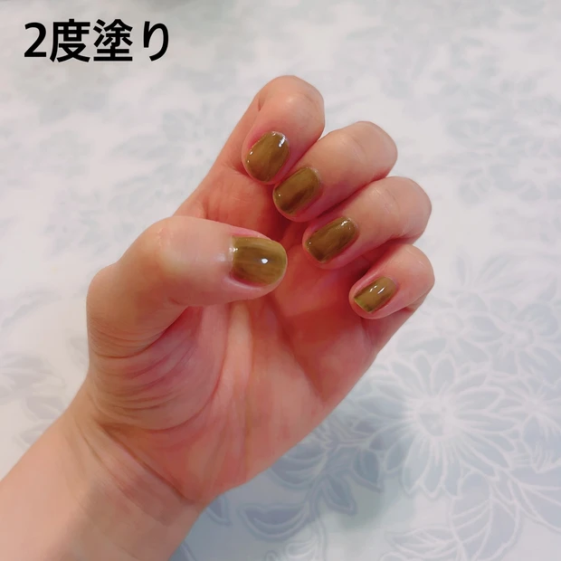 キャンメイクのカラフルネイルズ N73の2度塗り