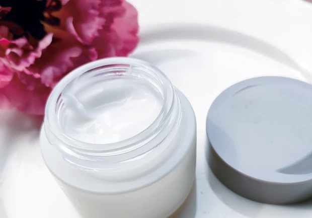 【美白・保湿・エイジングケア】大人肌に N organic Brightホワイトリッチクリーム_2