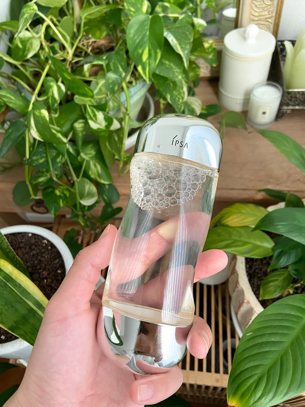 お肌が弱っている人にも必見!?嬉しいアルコールフリー、油分フリーの【イプサ ザ・タイムR アクア】でケアしよう!_2