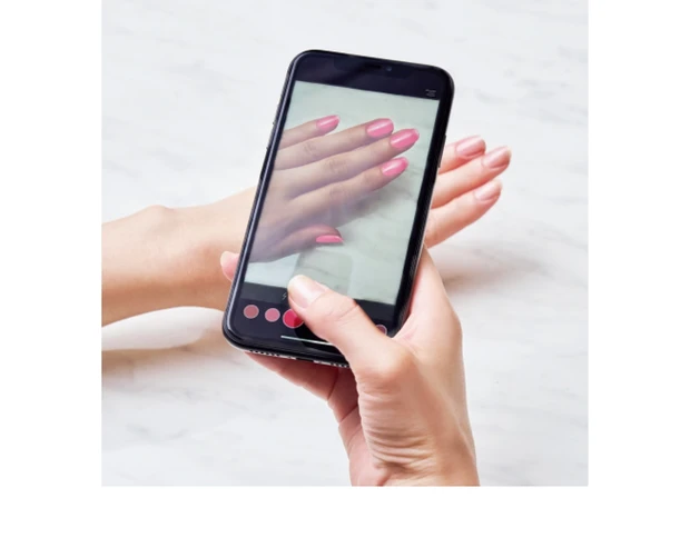 URL https://annasui.co.jp/pages/nail- preview(サービス開始と同時に開通予定)