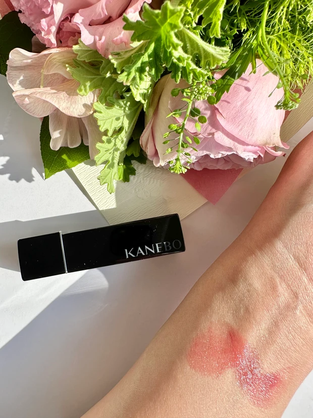 ルージュスターヴァイブラント スウォッチ