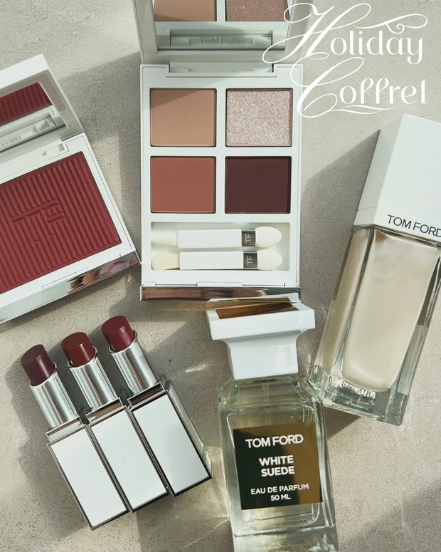 トム フォード ビューティのホリデーをスウォッチ！ 朝用美容液も初