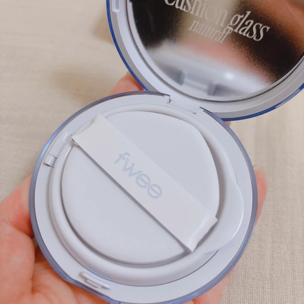 【fwee/韓国コスメ】うるつや韓国アイドル肌を作る!!【クッションファンデ】_2