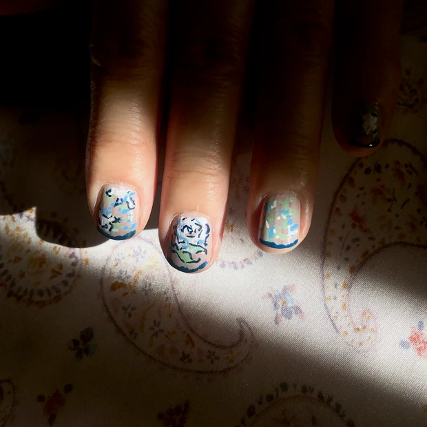 いつものネイルにちょい足し10分!超簡単絵画のようなモザイクフラワーアートネイルの作り方【冬のお出かけネイル】_6