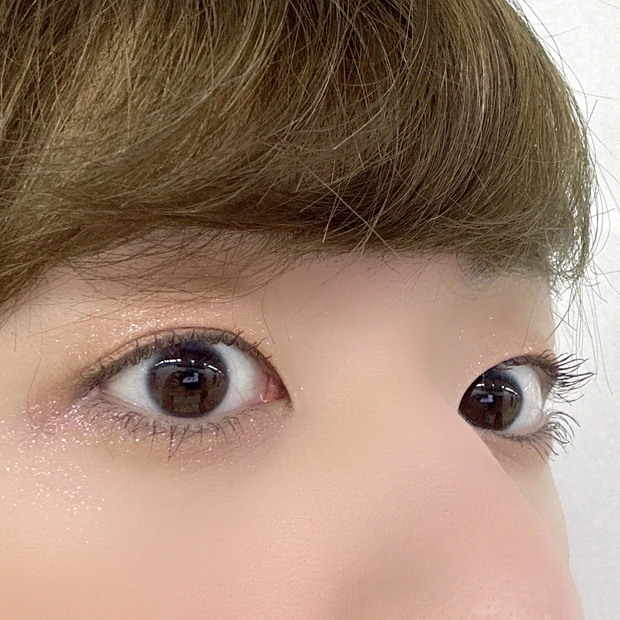 シャドーフラッシュ BE222 陽だまりコースター 使用メイク