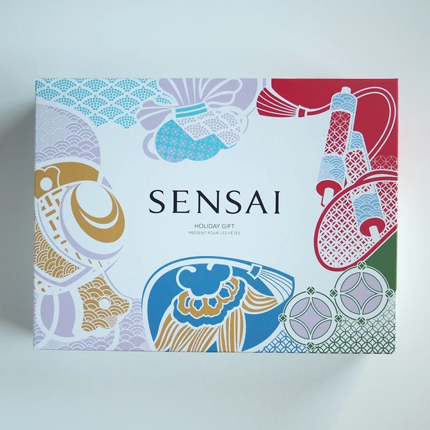 「センサイ ホリデーギフト b」外箱