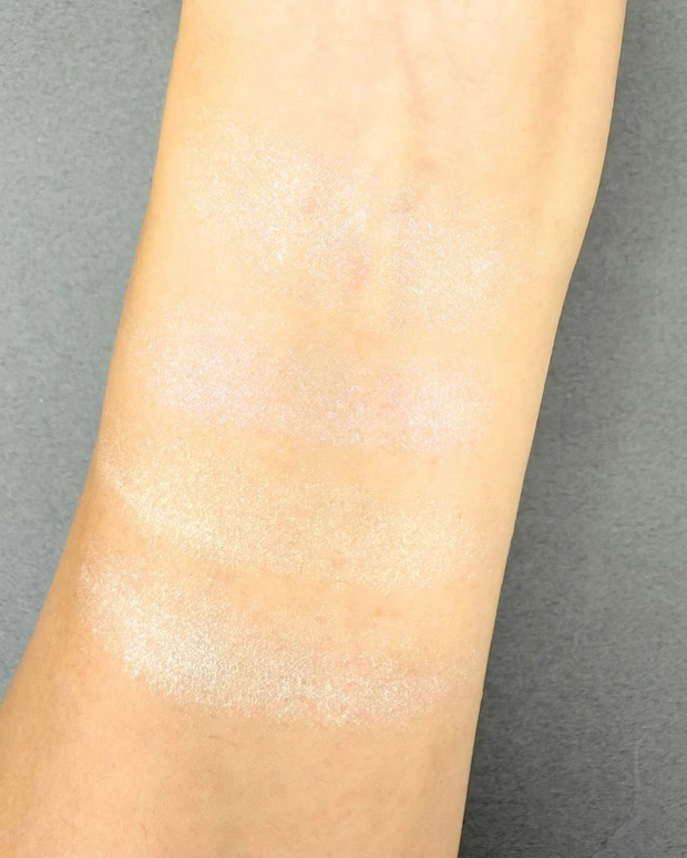 セザンヌ パールグロウハイライト スウォッチ