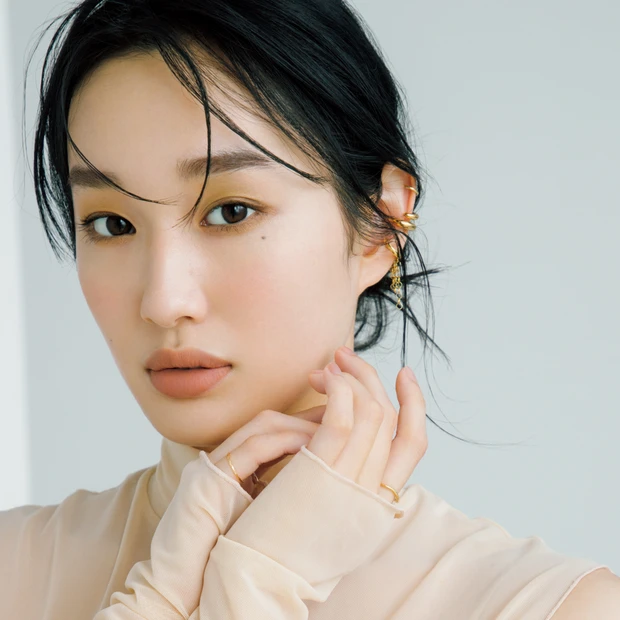 【秋メイク】クレ・ド・ポー ボーテのカーキパレットをこなれカジュアルに！…