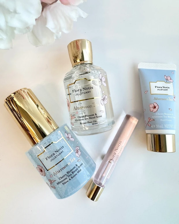 フローラノーティス ジルスチュアート 限定品 「チェリーブロッサム＆アフタヌーンティーブレンド」コレクション