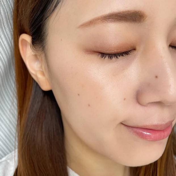 ディオールハイライト 02 ピンクグロウ ブルベ仕上がり