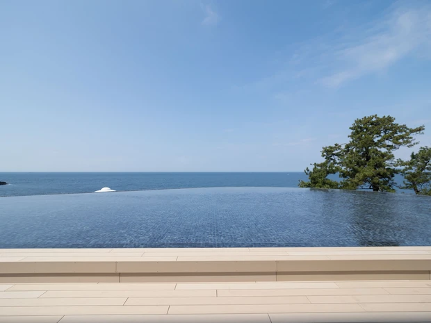 ひとリート　白浜キーテラス　インフィニティ足湯