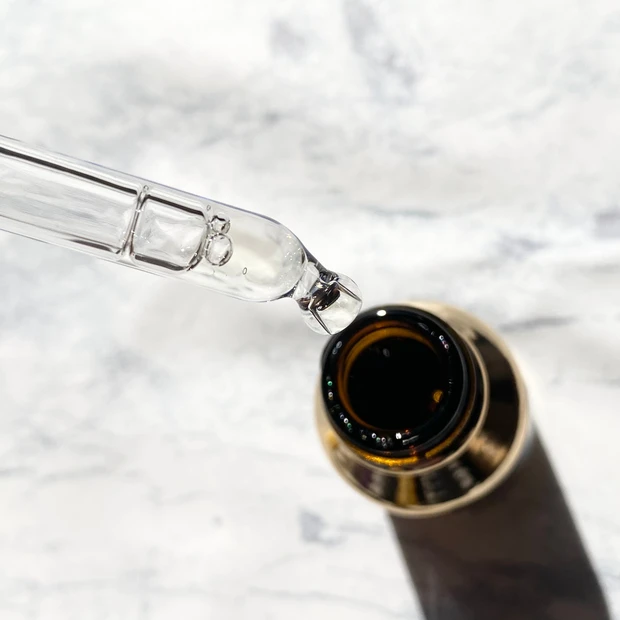 obagi オバジ オバジC25セラムNEO オバジXリフトローション 美容液 化粧水 スキンケア 攻めのスキンケア ビタミンC ピュアビタミンC 毛穴ケア ハリ キメ くすみ