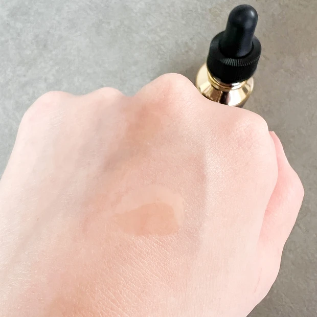 大人の肌悩みにマルチに対応!“老け顔”知らずの肌を目指す【オバジ】ハリ化粧水×美容液の魅力とは?_4