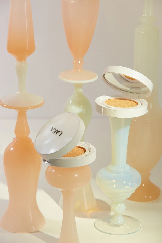 オフィシャルビジュアルを見て気がつくことありませんか？こういう時代になって行くのですね！_2_1