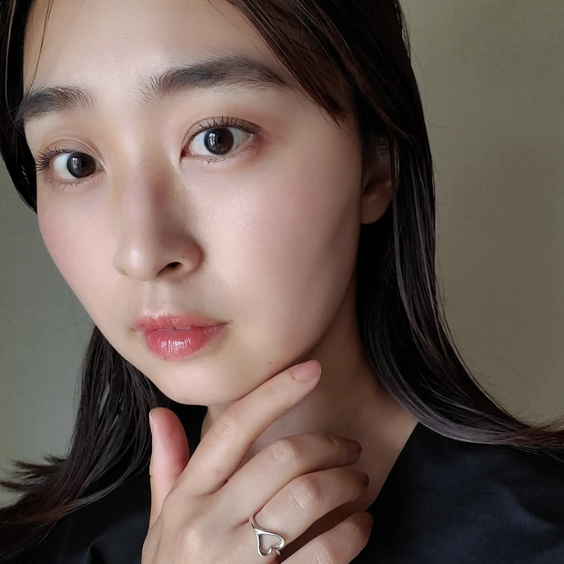 マキア 表紙メイク 小芝風花