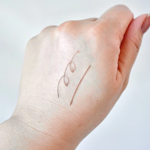 ベストコスメ 2022 下半期 アイライナー D-UP(ディーアップ)エアクリームペンシル ソイラテブラウン スウォッチ